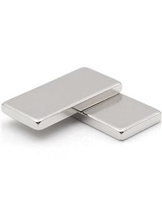 Μαγνήτης νίκελ αυτοκόλλητος παραλληλόγραμμος 20x10χιλ. πάχος 1χιλ.